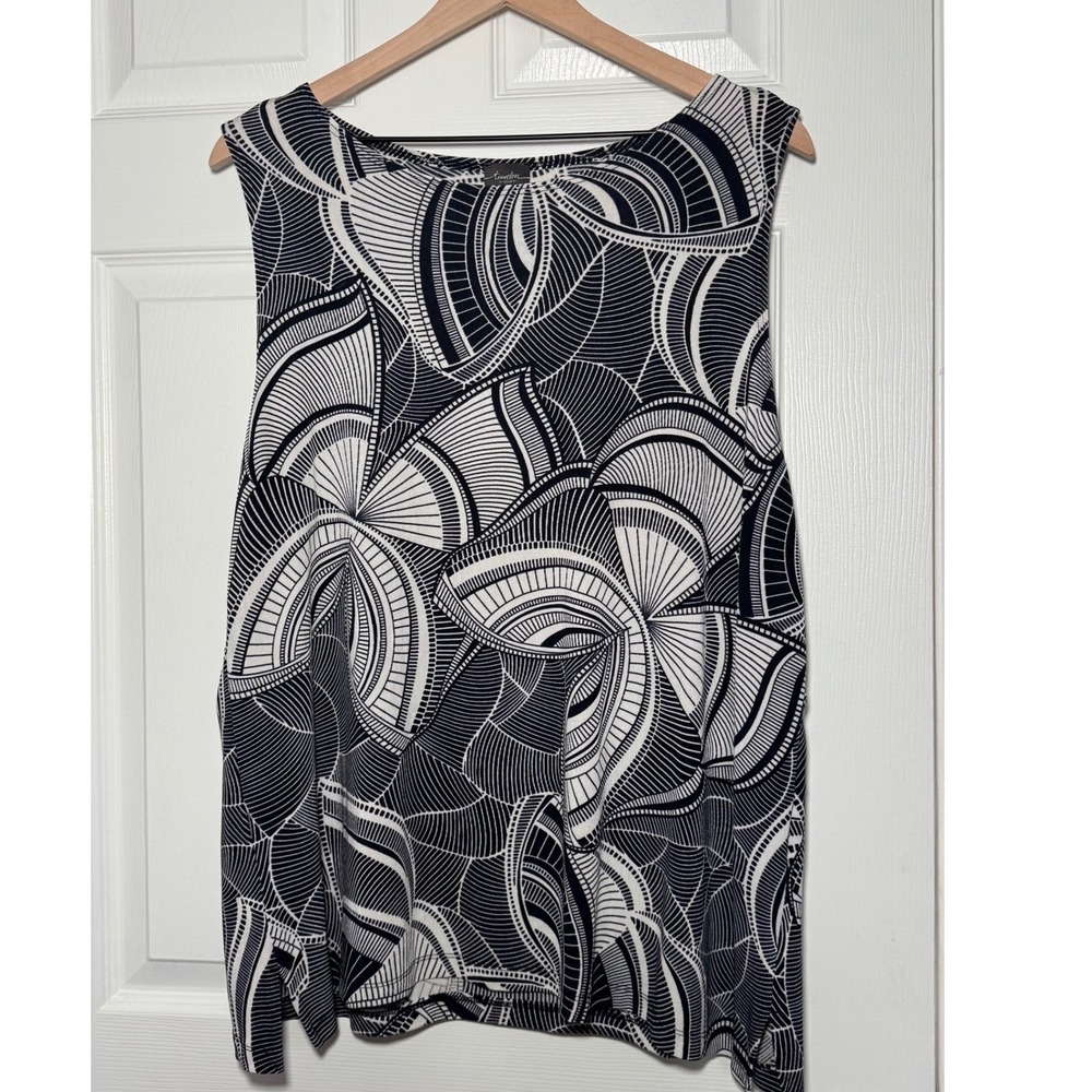 Chicos Travelers Navy White‎ Geometric Abstract Sleeveless Top Size 3 XL Slinky